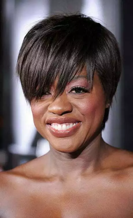 Short haircuts with bangs for fine hair short-haircuts-with-bangs-for-fine-hair-40_13-5-5