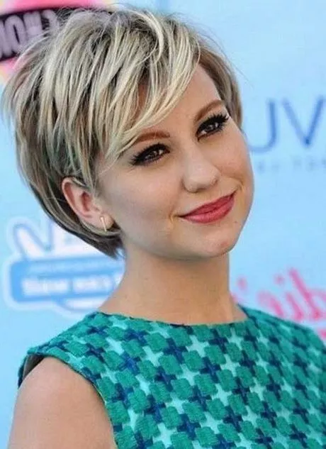 Short hairstyles for fine hair and round face short-hairstyles-for-fine-hair-and-round-face-13_5-15-15