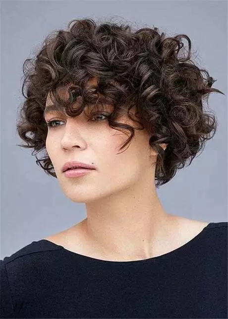 Short layered hairstyles for curly hair short-layered-hairstyles-for-curly-hair-89_14-7-7