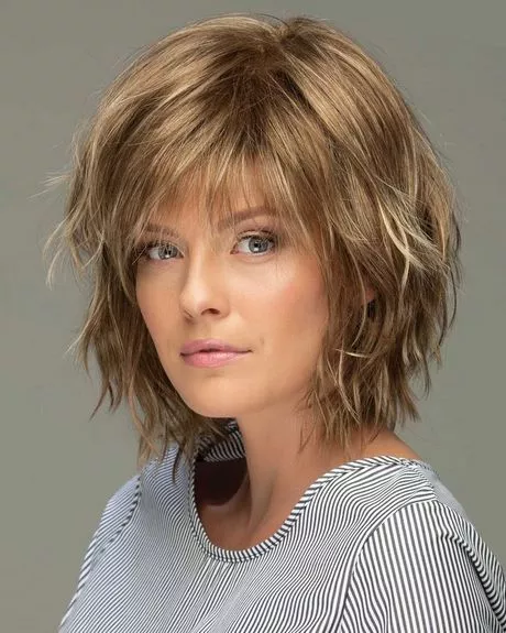 Shoulder length hair with short layers shoulder-length-hair-with-short-layers-45_14-6-6