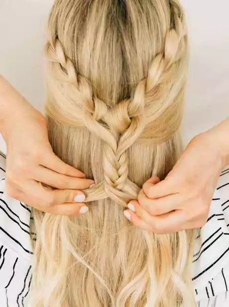 Simple but cool hairstyles simple-but-cool-hairstyles-70_17-9-9