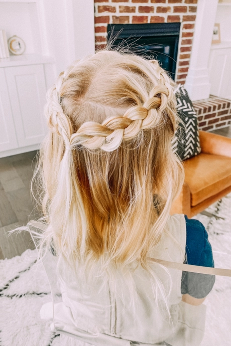 Simple but cute hairstyles simple-but-cute-hairstyles-01_2-9-9