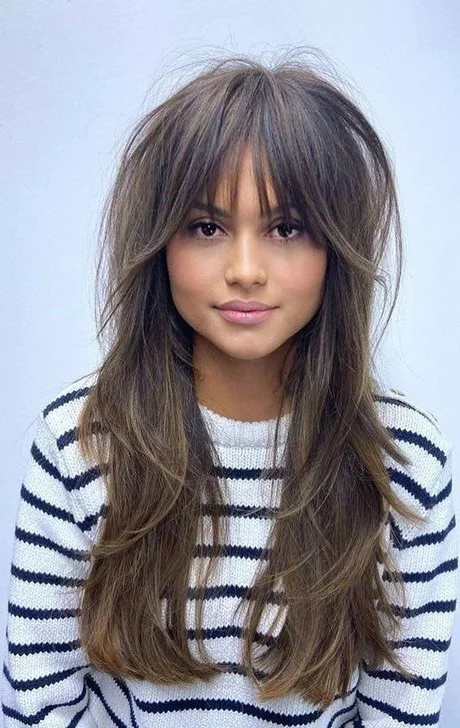 Straight hair with bangs hairstyles straight-hair-with-bangs-hairstyles-67_10-3-3