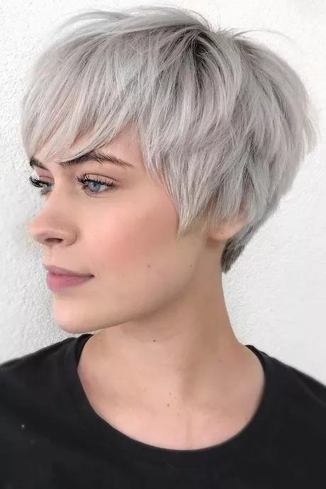 Trendy short haircuts for fine hair trendy-short-haircuts-for-fine-hair-89-1-1