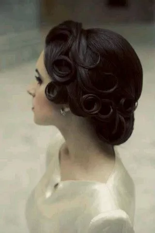 Vintage updos for long hair vintage-updos-for-long-hair-14_17-9-9