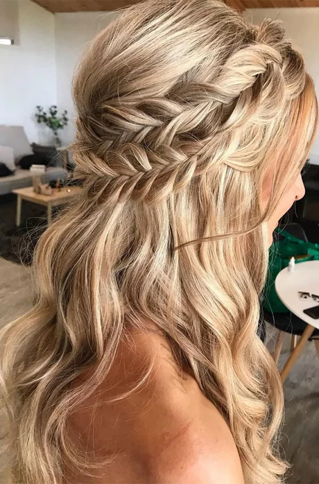 Wedding hairstyles half up half down with braid wedding-hairstyles-half-up-half-down-with-braid-57_9-17