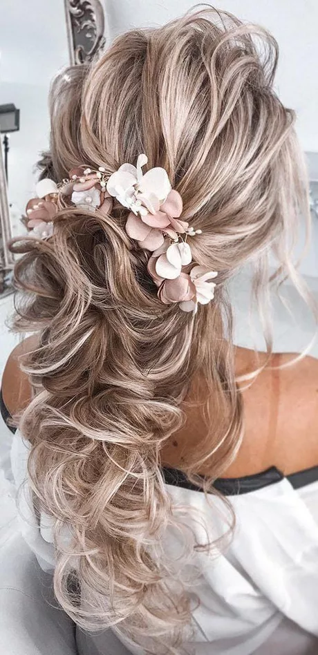 Wedding hairstyles with flowers for long hair wedding-hairstyles-with-flowers-for-long-hair-47_10-4