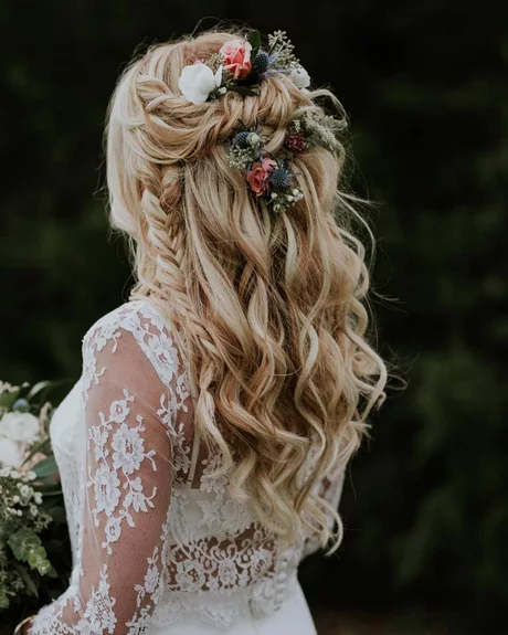 Wedding hairstyles with flowers for long hair wedding-hairstyles-with-flowers-for-long-hair-47_2-9