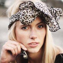 70s hairstyles with scarves 70s-hairstyles-with-scarves-61_15