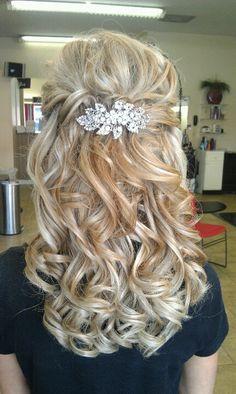 Hairstyles 1 2 updo