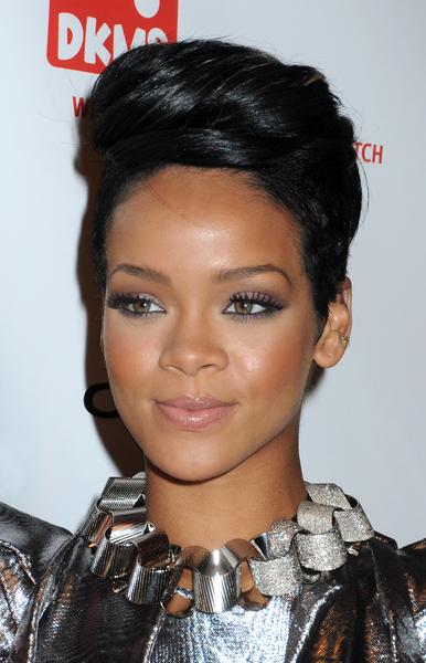 Rihannas hairstyles rihannas-hairstyles-06_5