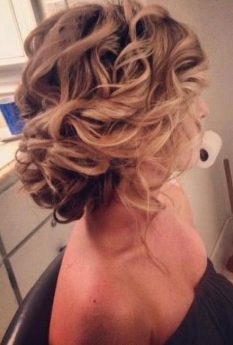 Up hairstyles for bridesmaids up-hairstyles-for-bridesmaids-65_19
