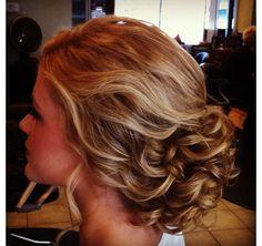Up hairstyles for homecoming up-hairstyles-for-homecoming-45_14
