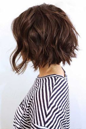 Best short hairstyles for wavy hair best-short-hairstyles-for-wavy-hair-06_18