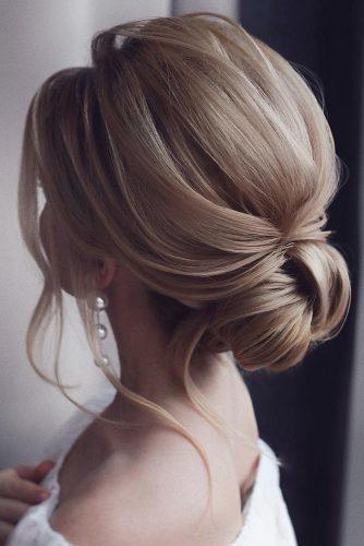 Bridesmaid bun hairstyles bridesmaid-bun-hairstyles-65_15