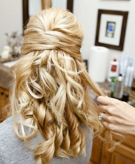 Bridesmaid hair designs bridesmaid-hair-designs-31_12