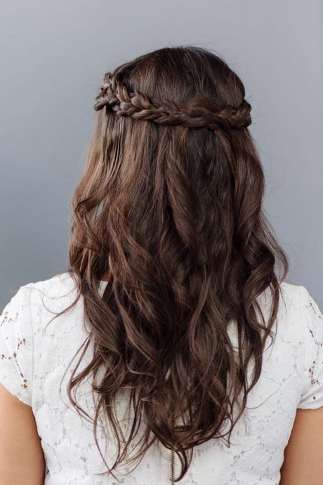 Bridesmaid hairdos for long hair bridesmaid-hairdos-for-long-hair-34_11
