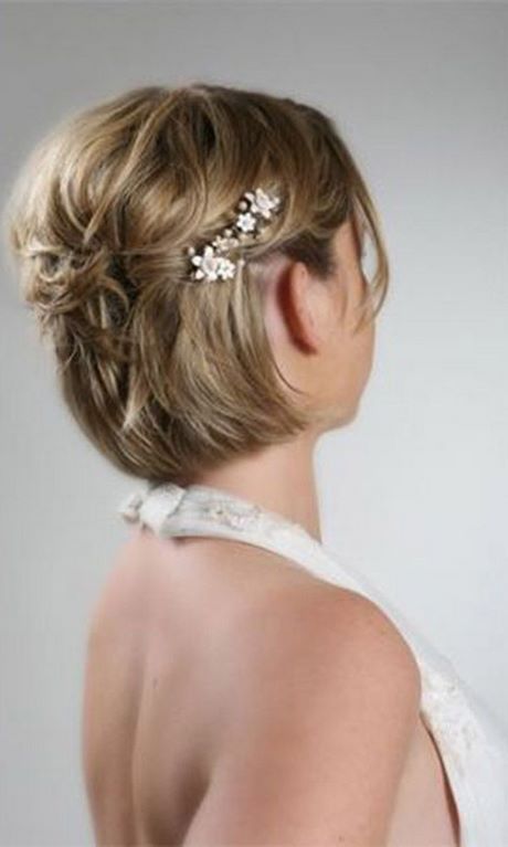 Bridesmaid hairdos for short hair bridesmaid-hairdos-for-short-hair-14_17