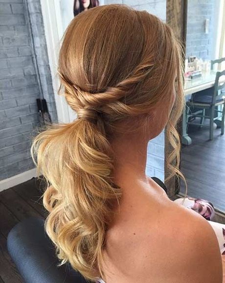 Bridesmaid ponytail hairstyles bridesmaid-ponytail-hairstyles-36_16