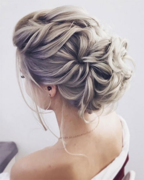 Bridesmaid updo hairstyles for long hair bridesmaid-updo-hairstyles-for-long-hair-55_12