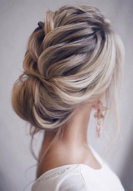 Classic updos for long hair classic-updos-for-long-hair-51_6