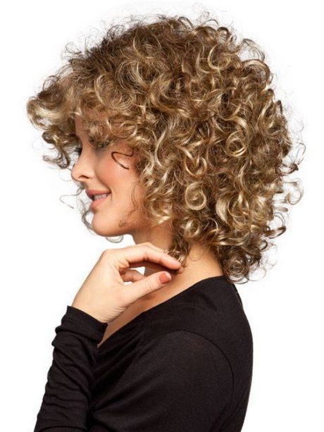Cute short haircuts for naturally curly hair cute-short-haircuts-for-naturally-curly-hair-42_10