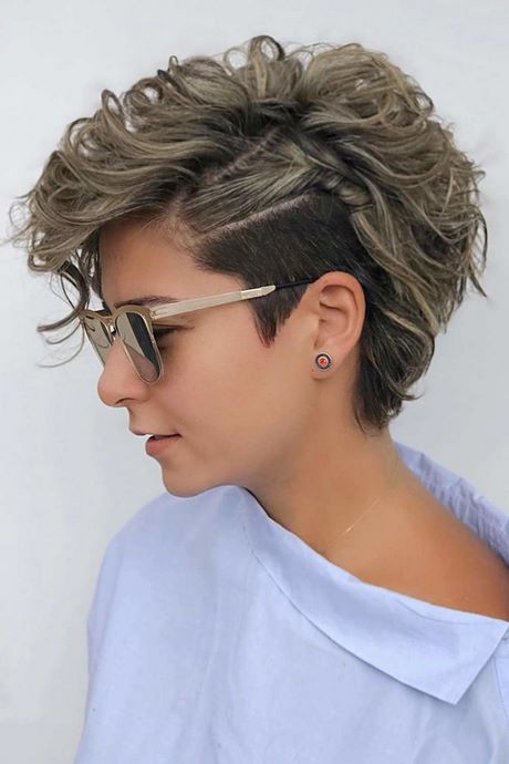 Easy short haircuts for curly hair easy-short-haircuts-for-curly-hair-88_13