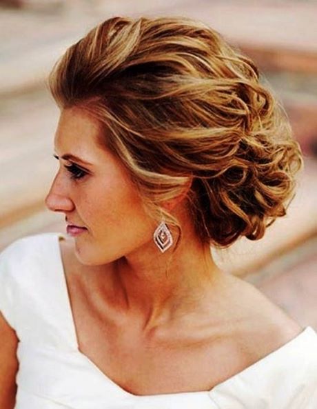 Easy updos for mid length hair easy-updos-for-mid-length-hair-38_16