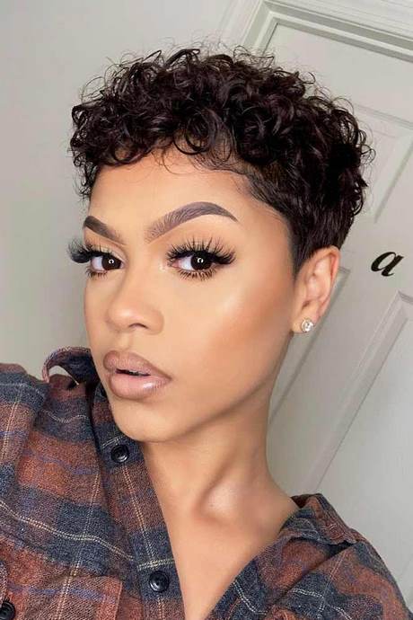 Female short curly hairstyles female-short-curly-hairstyles-08_4