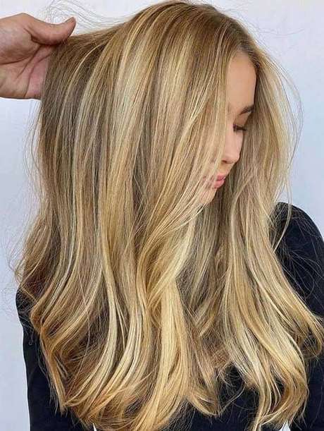 Golden blonde hair golden-blonde-hair-64_3