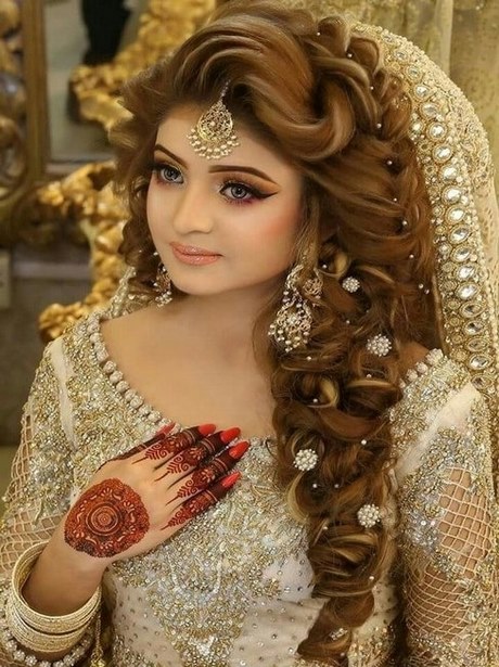 Hair style girl for wedding