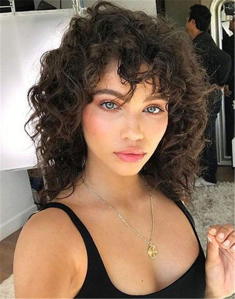 Hairstyle in short curly hair hairstyle-in-short-curly-hair-88_13