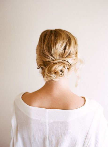 Quick updos for shoulder length hair quick-updos-for-shoulder-length-hair-70_13