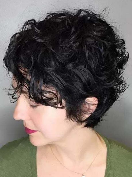 Short brown curly hairstyles
