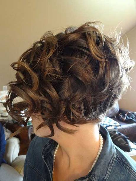 Short hairstyles for women with thick curly hair short-hairstyles-for-women-with-thick-curly-hair-46_13