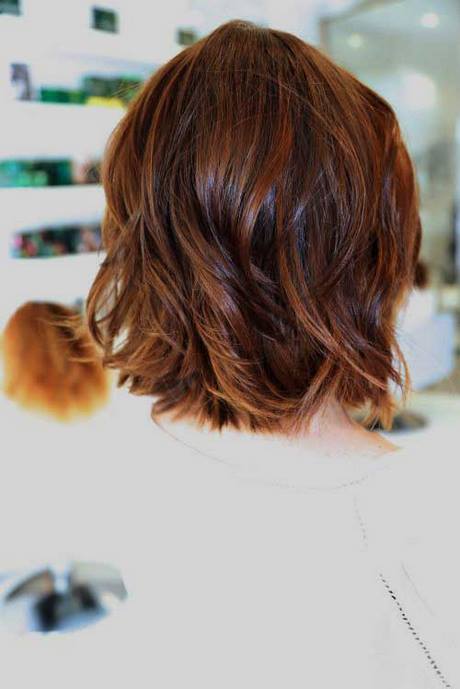 Short layered hairstyles for wavy hair short-layered-hairstyles-for-wavy-hair-83_19