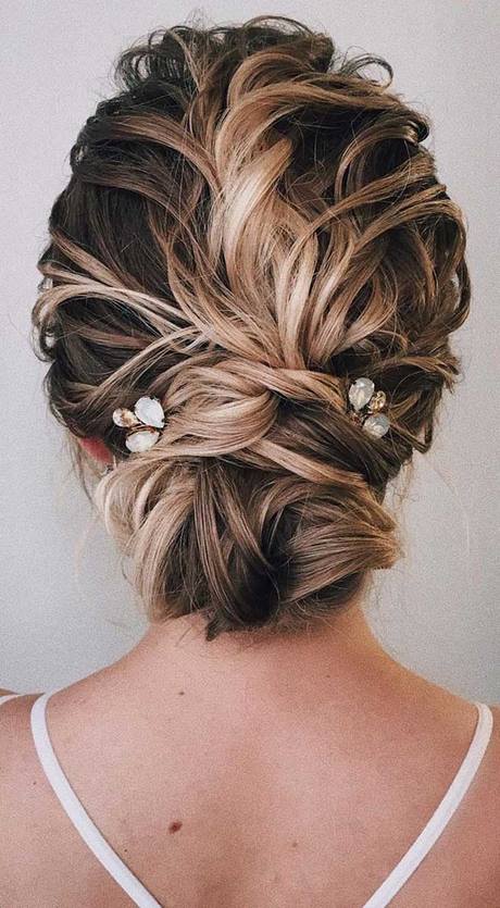 Updo hairstyles for mid length hair updo-hairstyles-for-mid-length-hair-37_12