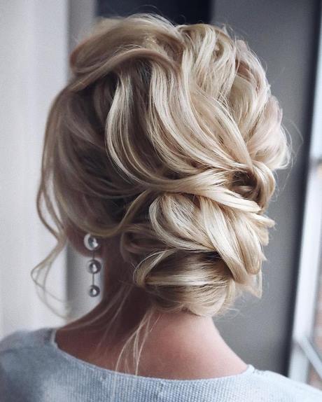 Updo hairstyles for mid length hair updo-hairstyles-for-mid-length-hair-37_15