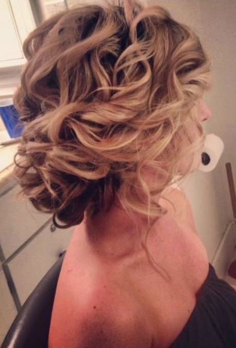 Updo hairstyles for mid length hair updo-hairstyles-for-mid-length-hair-37_3