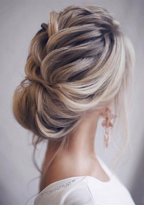 Upstyle hairstyles for long hair upstyle-hairstyles-for-long-hair-93_10