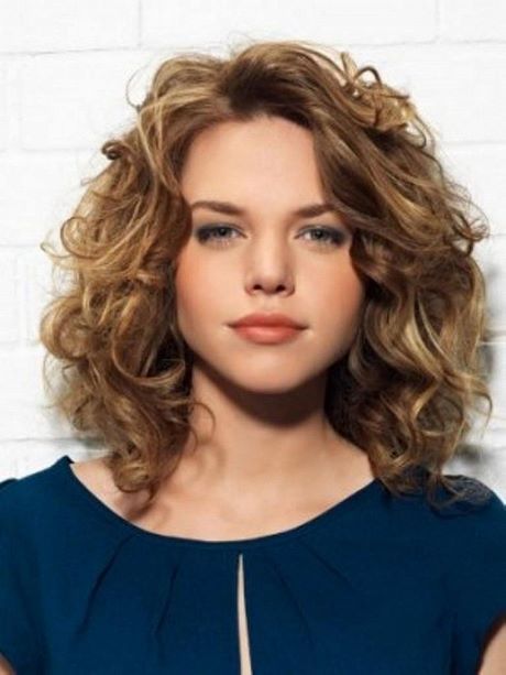 Wavy curly hairstyles for medium length hair wavy-curly-hairstyles-for-medium-length-hair-71_3