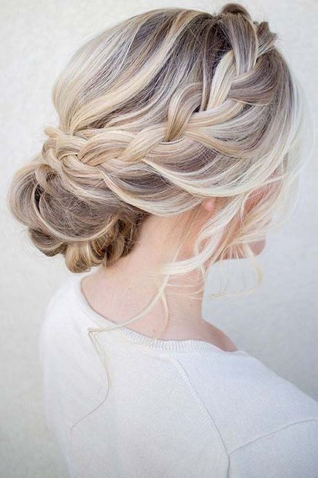 Wedding hairstyles for long hair bridesmaid wedding-hairstyles-for-long-hair-bridesmaid-43