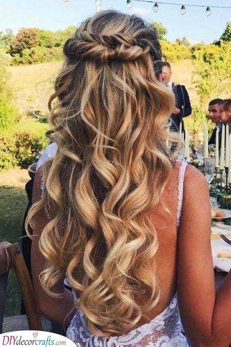 Beautiful hairstyles for curly hair beautiful-hairstyles-for-curly-hair-81_16