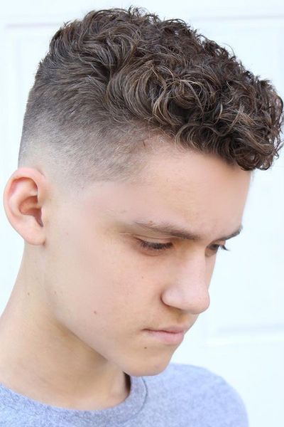 Cool haircuts for curly hair cool-haircuts-for-curly-hair-17