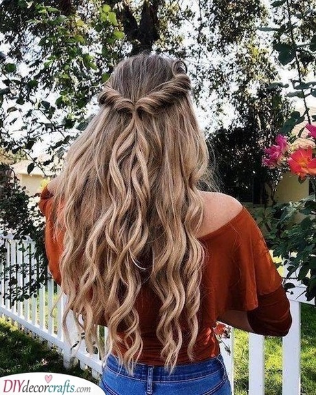 Cute and simple hairstyles for long hair cute-and-simple-hairstyles-for-long-hair-90_7
