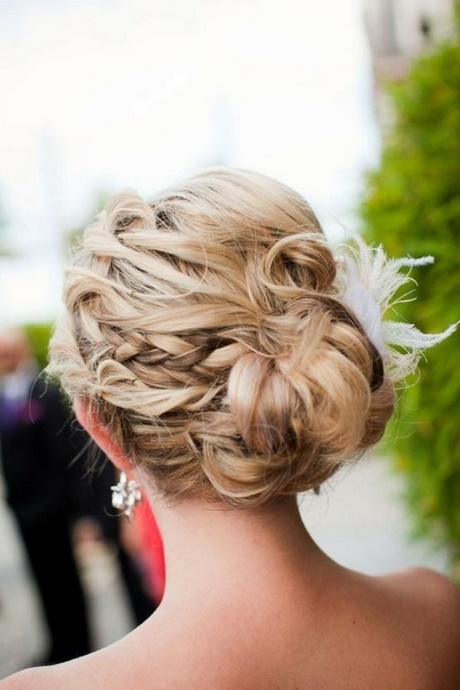 Cute buns for prom cute-buns-for-prom-60_3