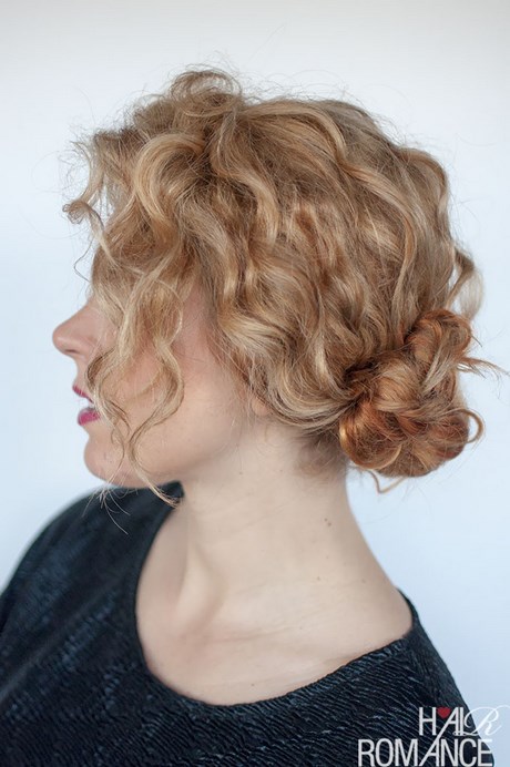 Easy updos for short curly hair