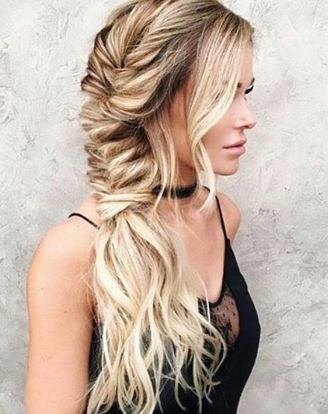 Easy ways to style long hair easy-ways-to-style-long-hair-97_9
