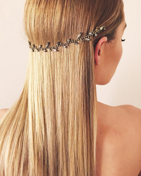 Hair accessories for prom updos hair-accessories-for-prom-updos-17