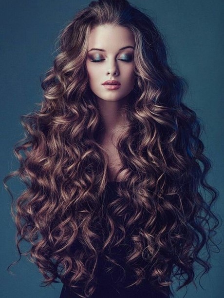 Hairdos for long curly hair hairdos-for-long-curly-hair-67_16